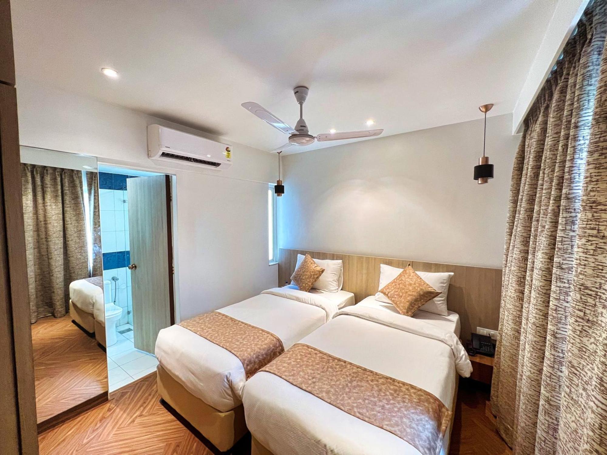 White House By Maxxvalue Service Apartments Bandra Βομβάη Εξωτερικό φωτογραφία