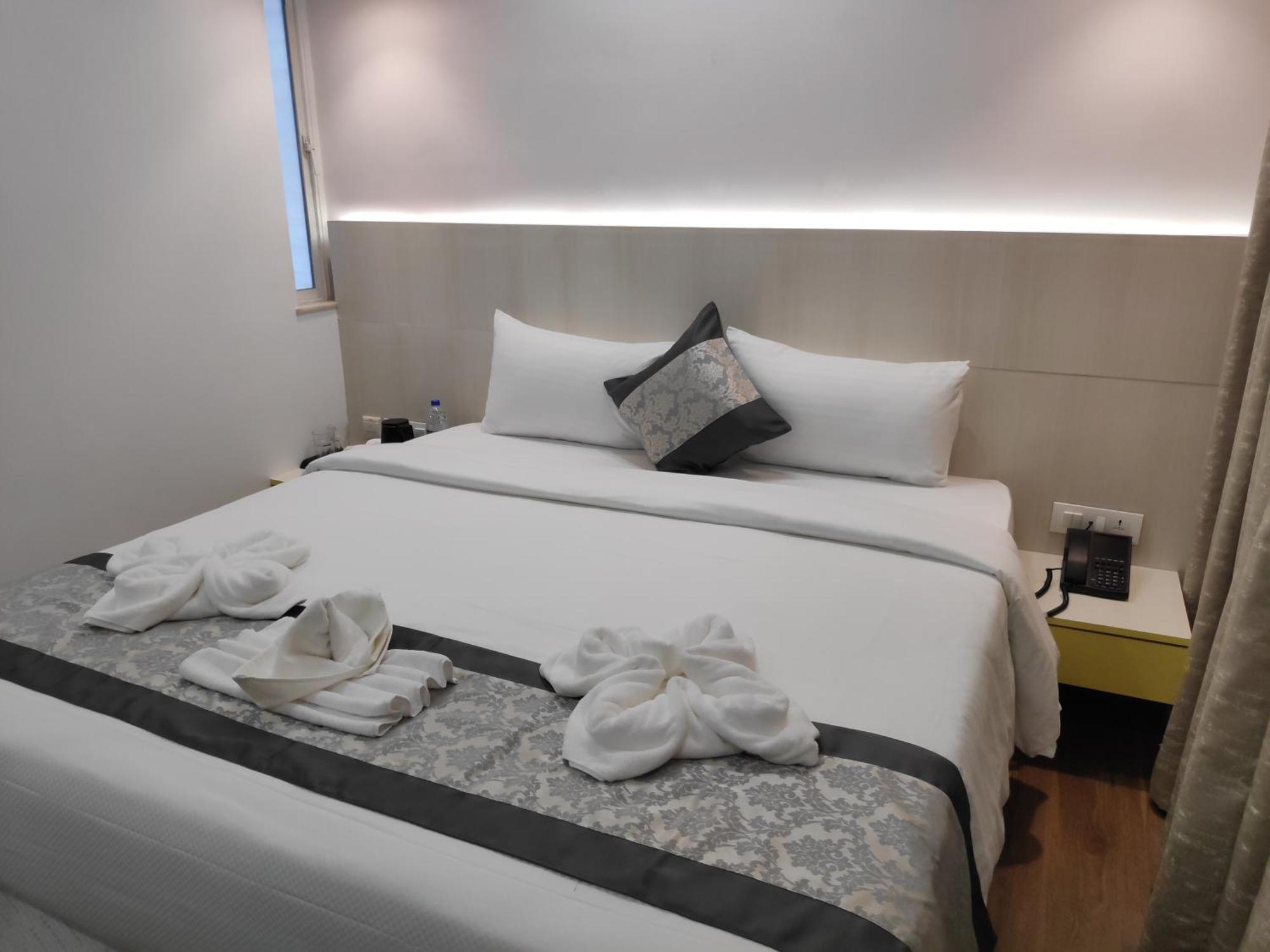 White House By Maxxvalue Service Apartments Bandra Βομβάη Εξωτερικό φωτογραφία