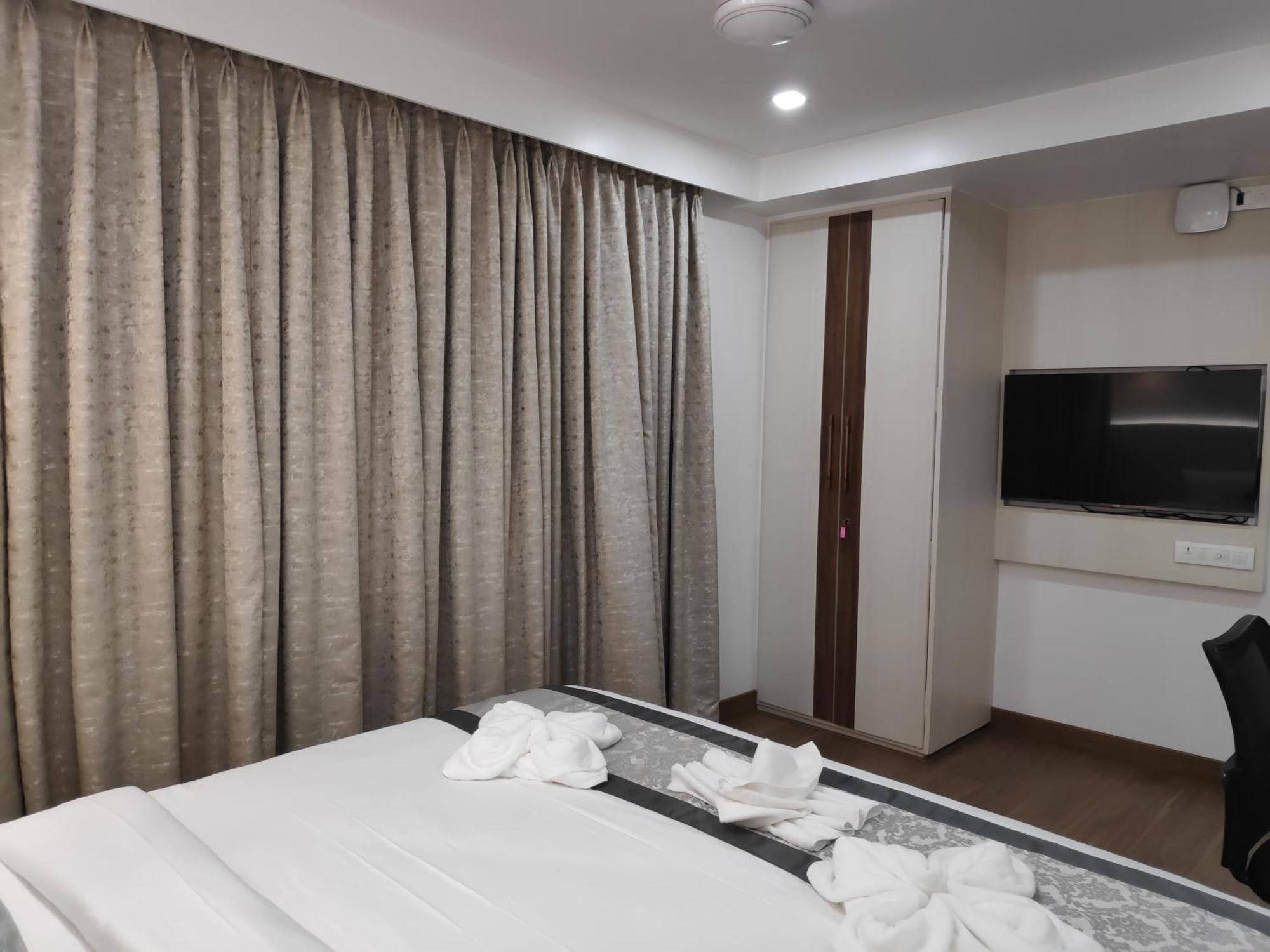 White House By Maxxvalue Service Apartments Bandra Βομβάη Εξωτερικό φωτογραφία