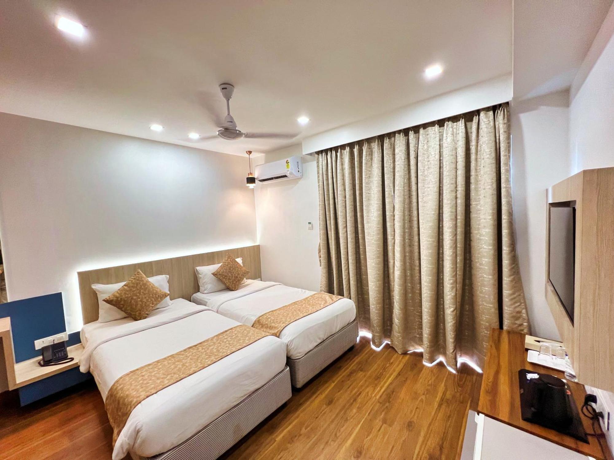 White House By Maxxvalue Service Apartments Bandra Βομβάη Εξωτερικό φωτογραφία