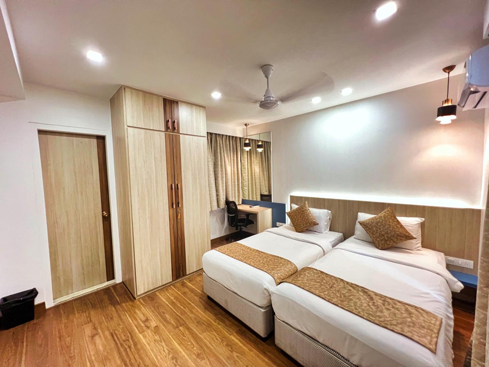 White House By Maxxvalue Service Apartments Bandra Βομβάη Εξωτερικό φωτογραφία