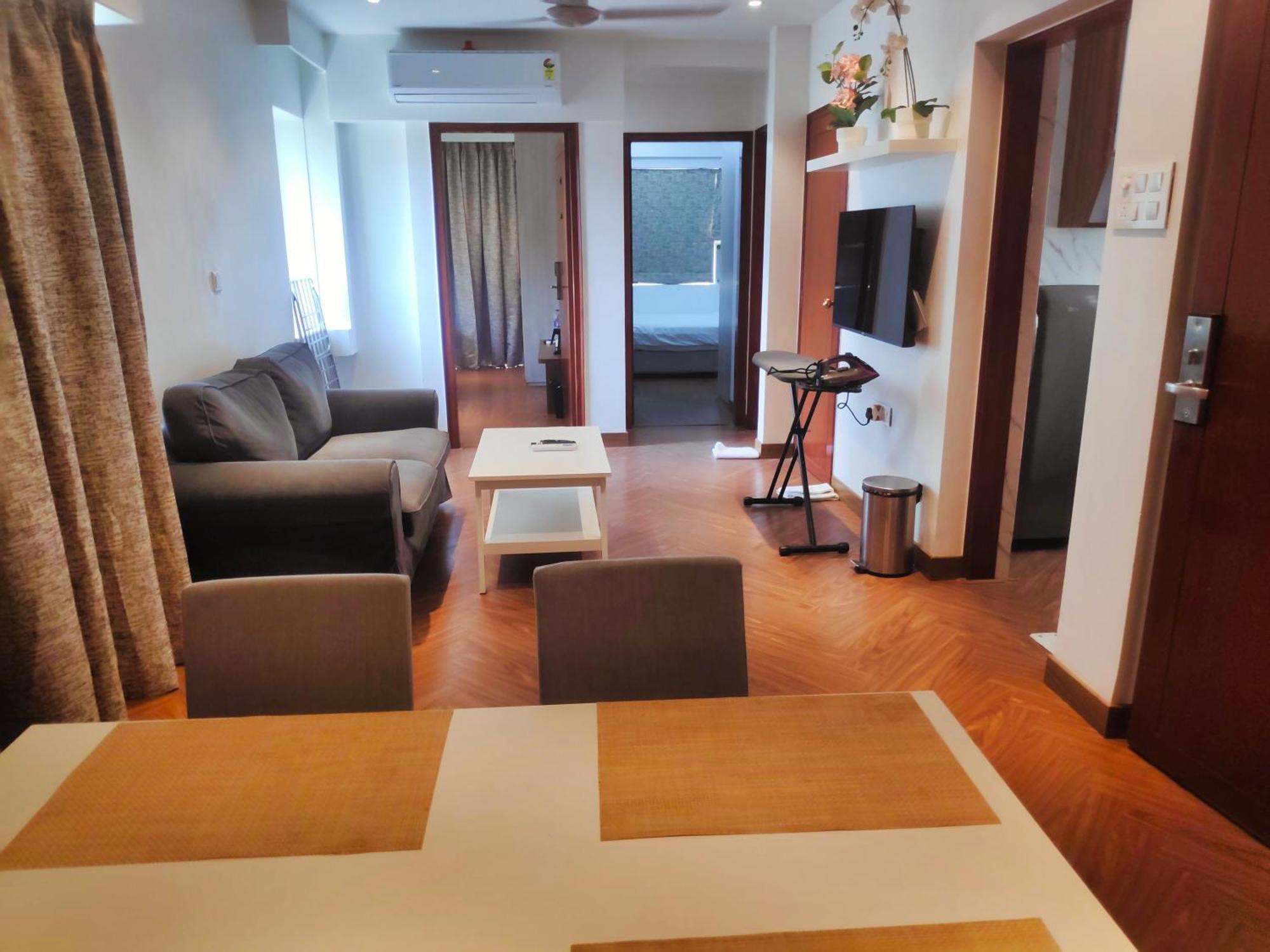 White House By Maxxvalue Service Apartments Bandra Βομβάη Εξωτερικό φωτογραφία